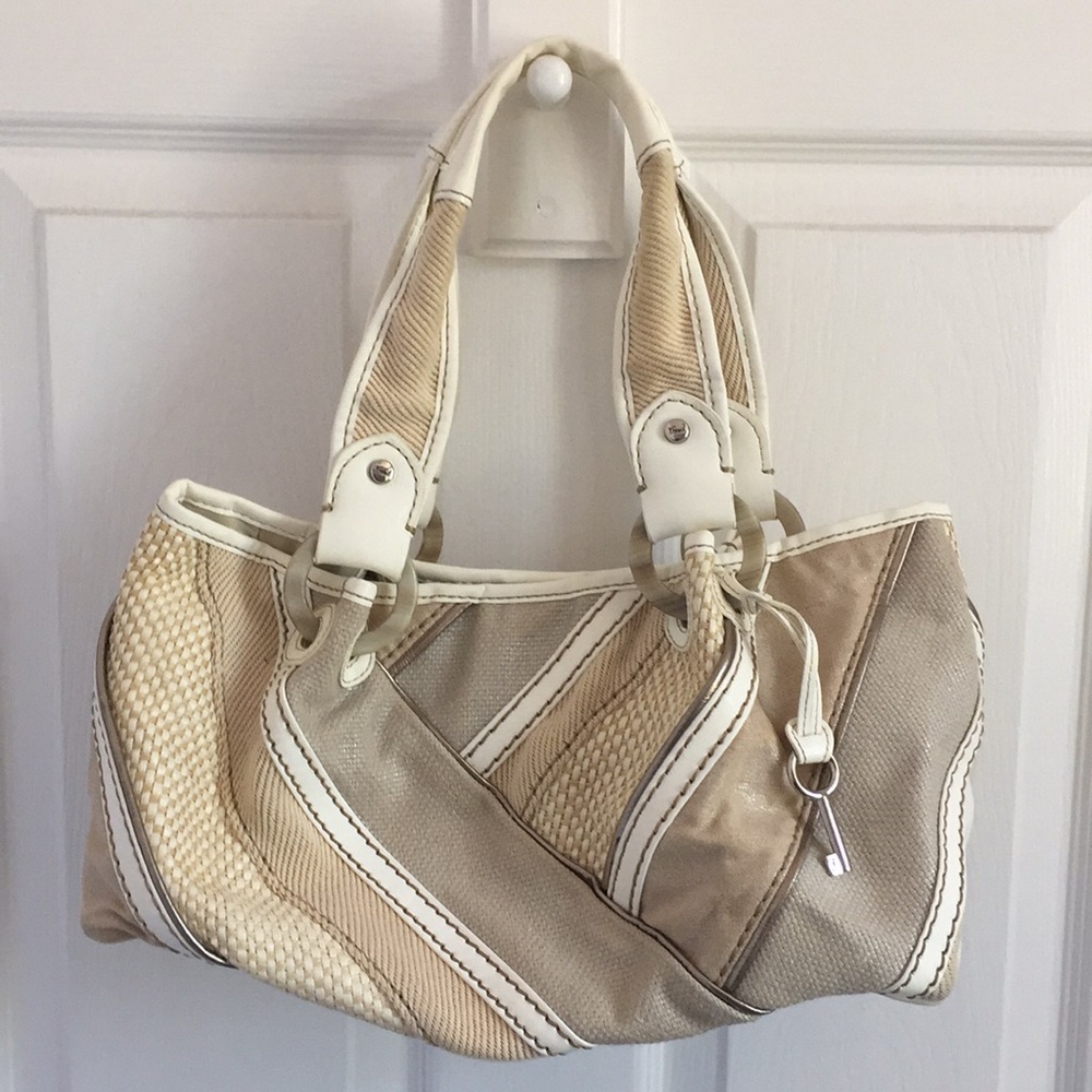 Fossil purse